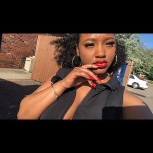 Meet your Posher, Allison